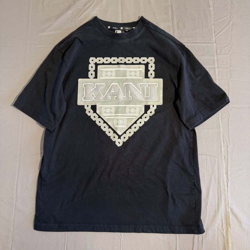 Karl Kani T-Shirt Size L Black Shield Logo Graphic Tee